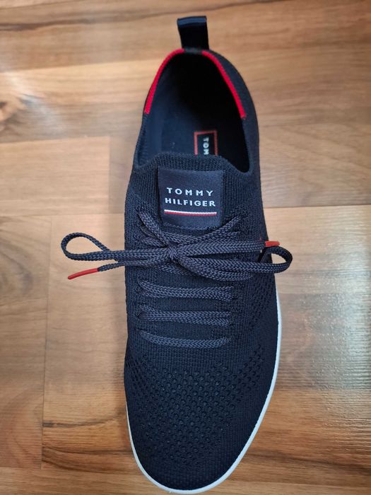Adidasi Tommy Hilfiger