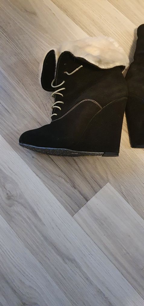 Botine piele intoarsa cu blanita - 35