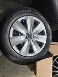 НОВИ 16 Цола джанти с гуми за Vw Оригинални Touran/Caddy 205 60 R16