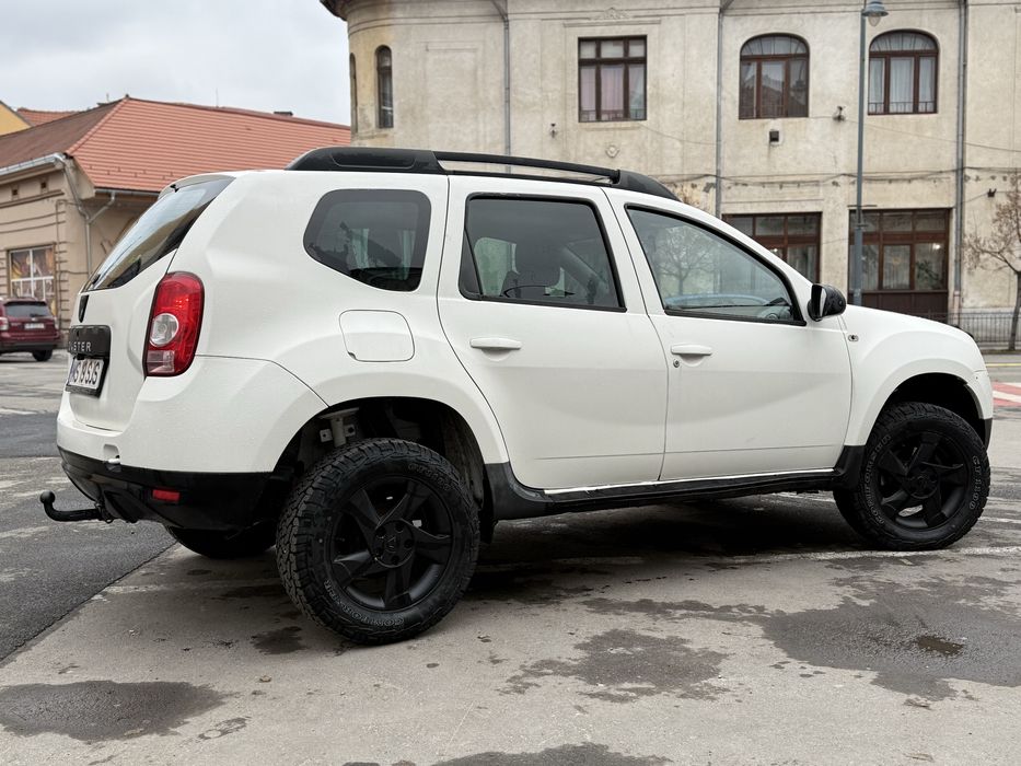 Dacia Duster 4x4 • Lift 5cm • Scut  • Off-road ready