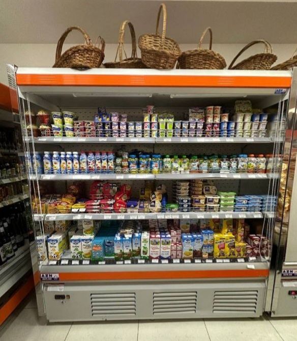 Холодильник витрина для мини маркета