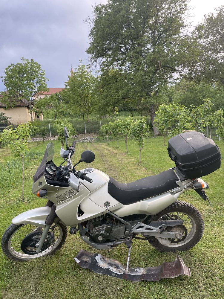 Vand moto Kawasaki KLE 500