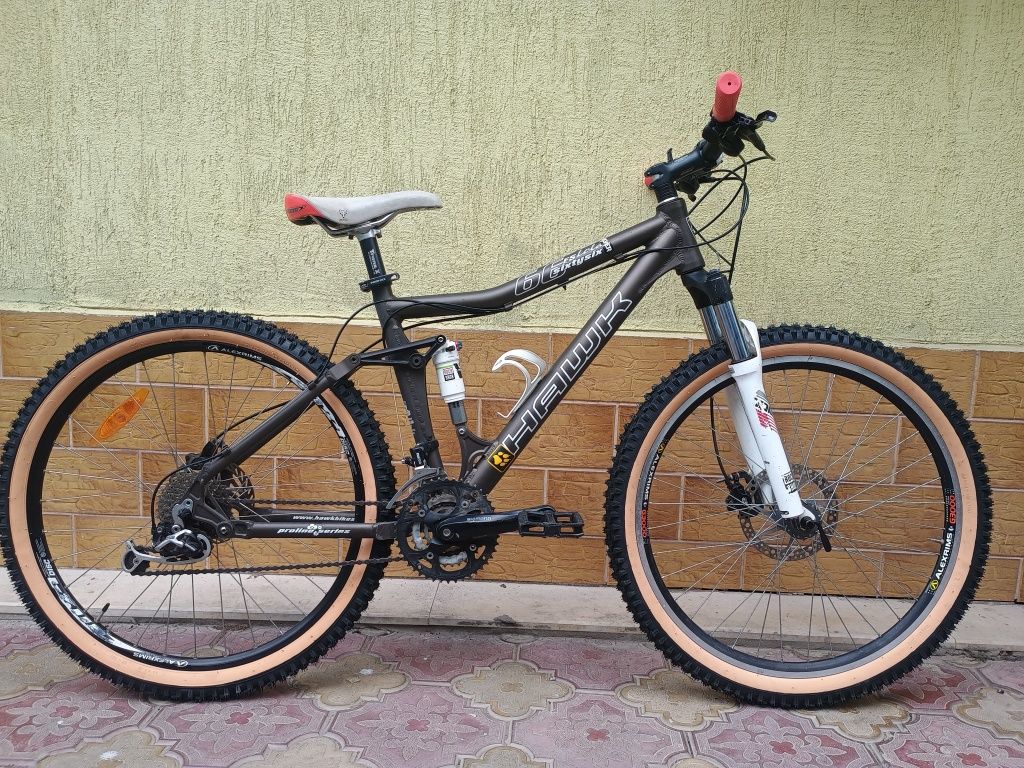 Hawk 26 цола.       .