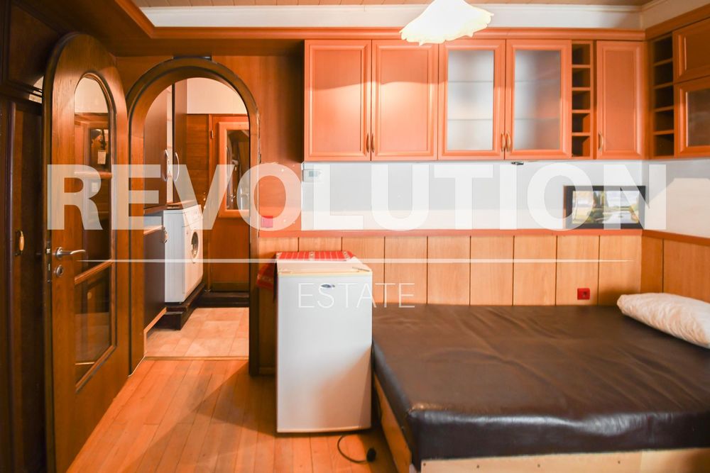 Дава се под наем Едностаен апартамент в София, Стрелбище - 40 кв.м за 400 € - Снимка #1