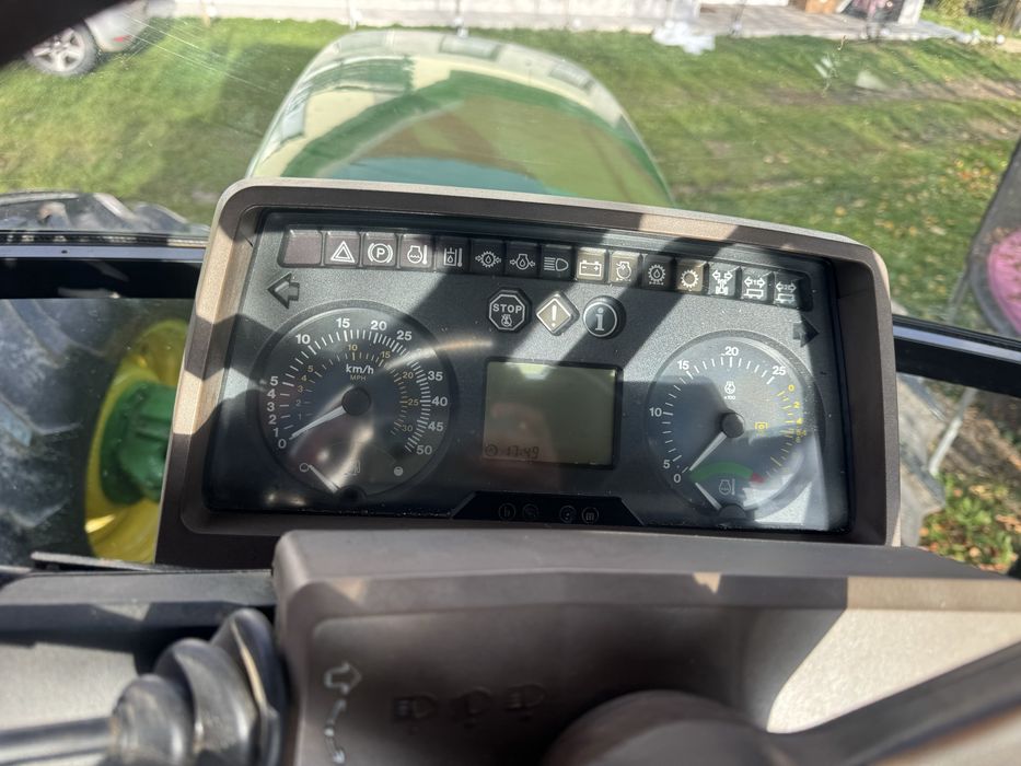 Tractor John deere 6900