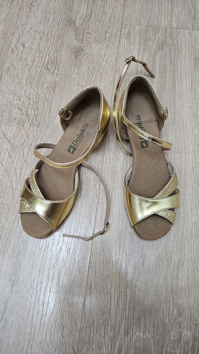 Туфли для бальных танцев