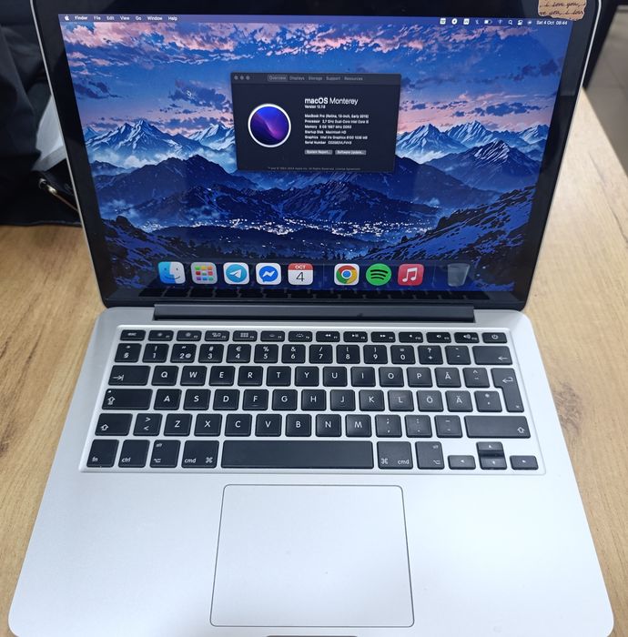 Macbook Pro sotiladi