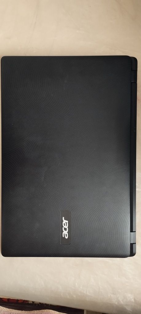 Noutbuk acer Aspire ES531