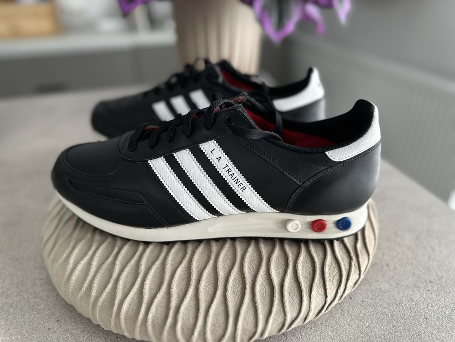 Adidas la trainer black