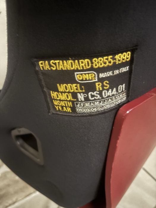 Спортни седалки Fanatec и OMP