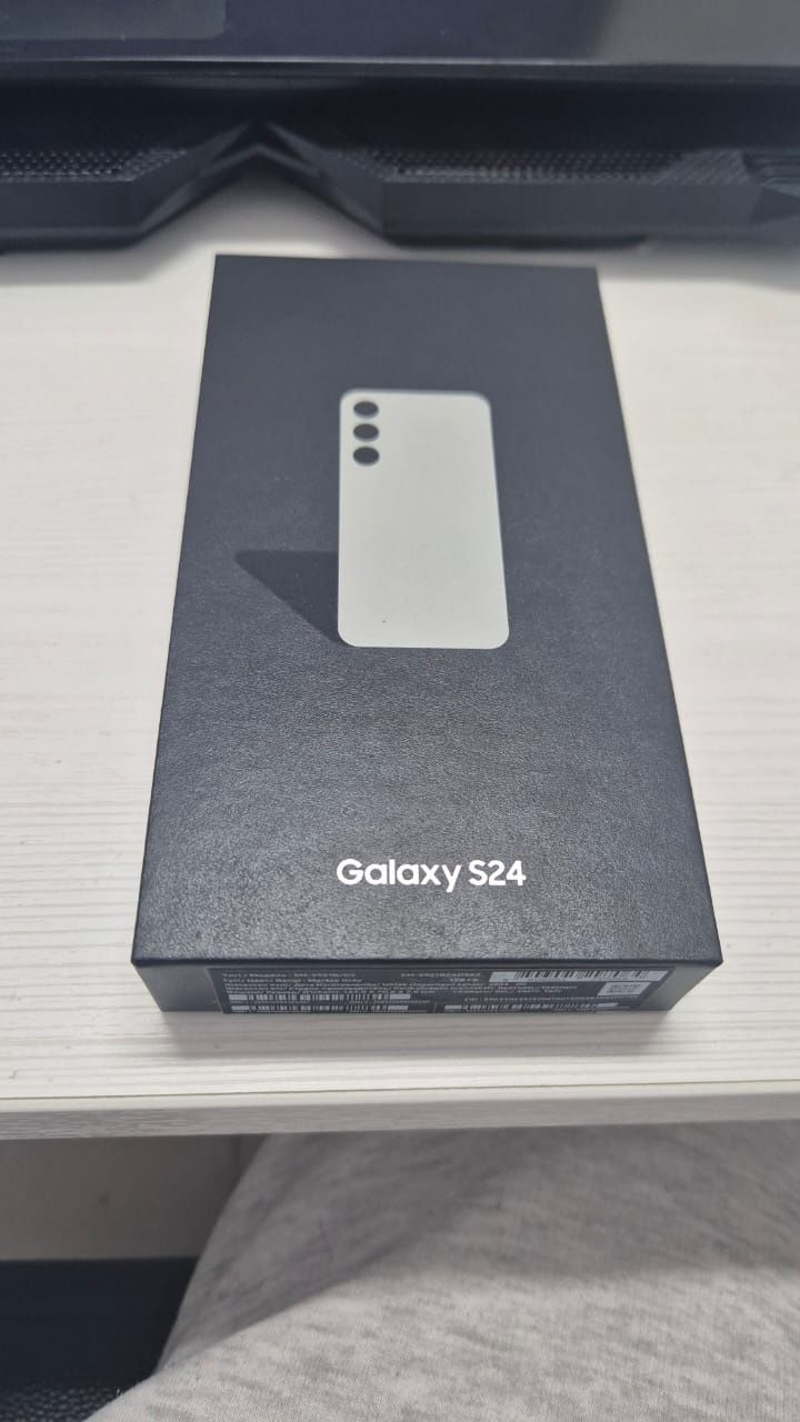 Galaxy S24 память 128 срочо продам