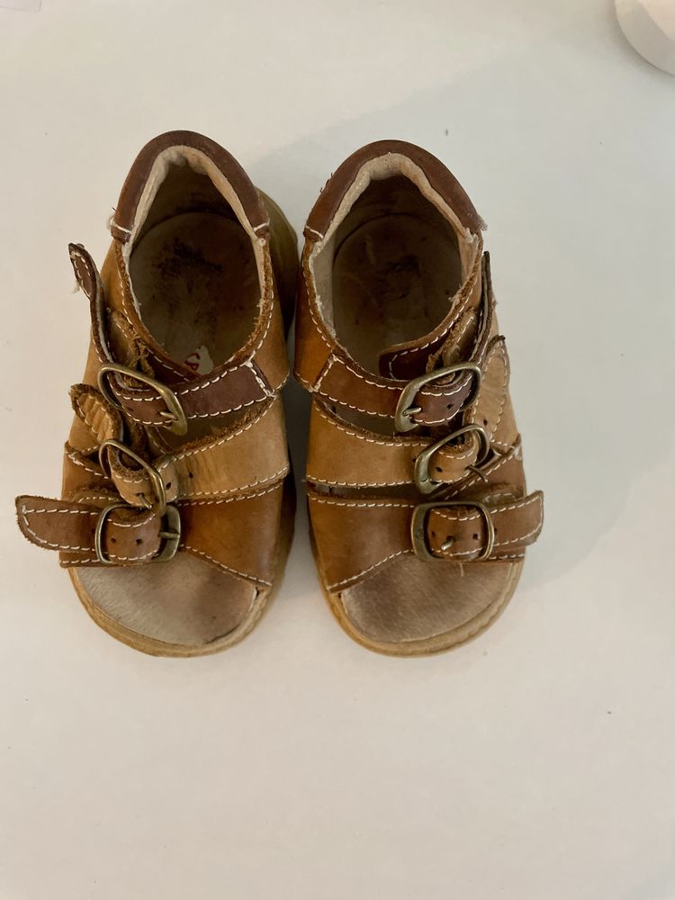 Sandale din piele, de vara, usoare, copii, marimea 20