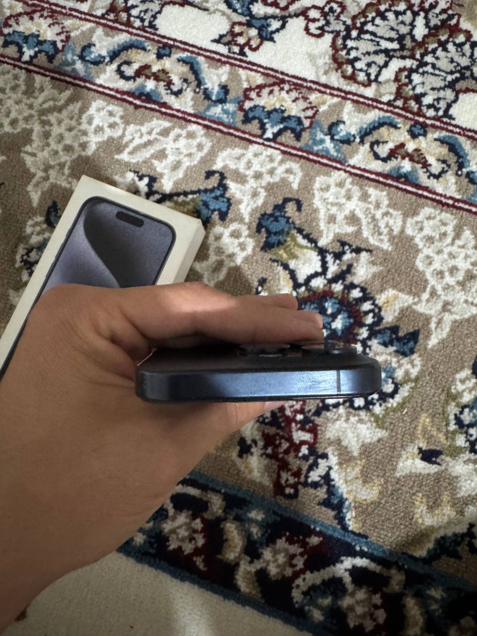 iPhone 15pro 256