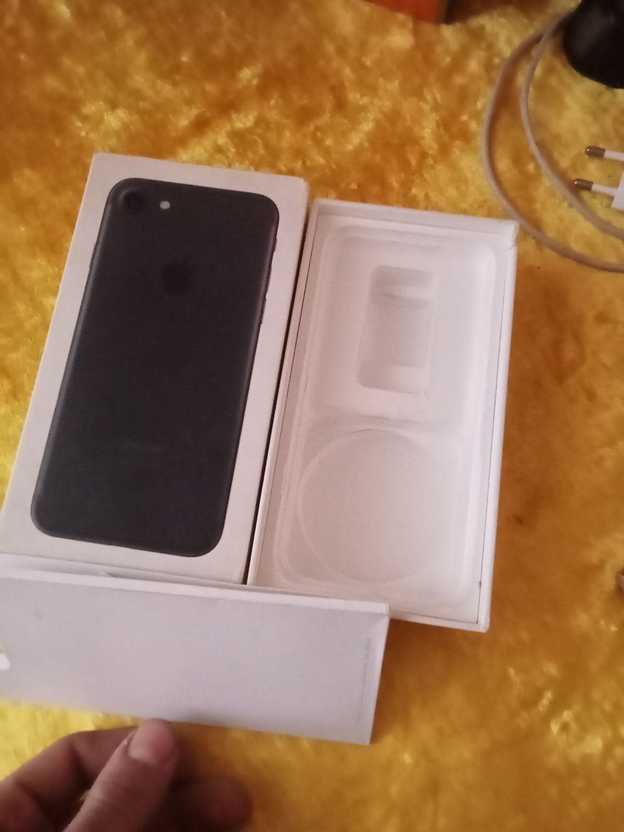 Iphone 7ning karobka dakmentlari каробки документ