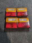 Diferite stopuri Audi 80 B2 / Audi 100 C3

Stare buna 

Pret: 75lei/bu