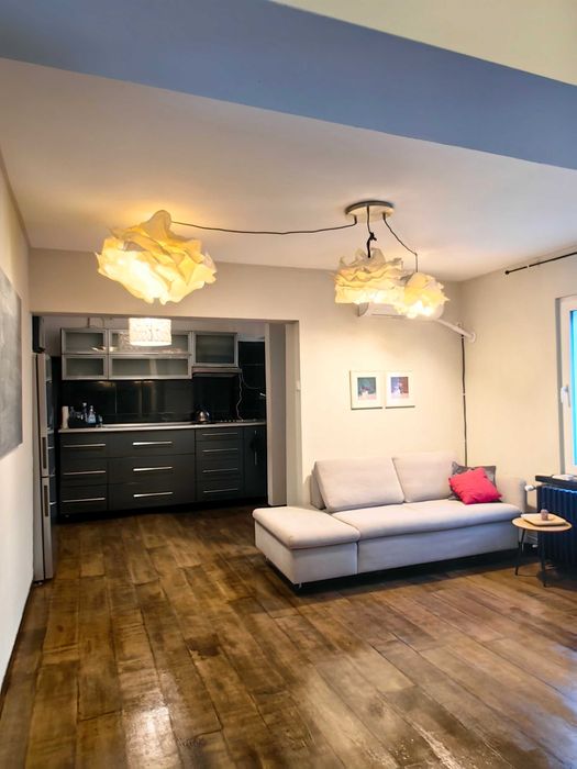 Universitate, 2+1 camere nemobilate, fara comision