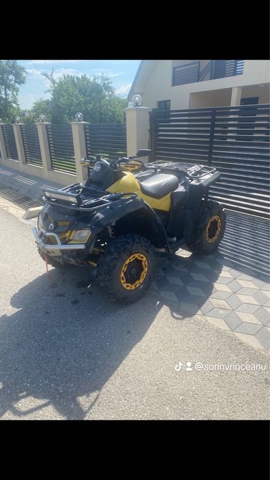De vanzare Can Am Outlander scurt 800R..
