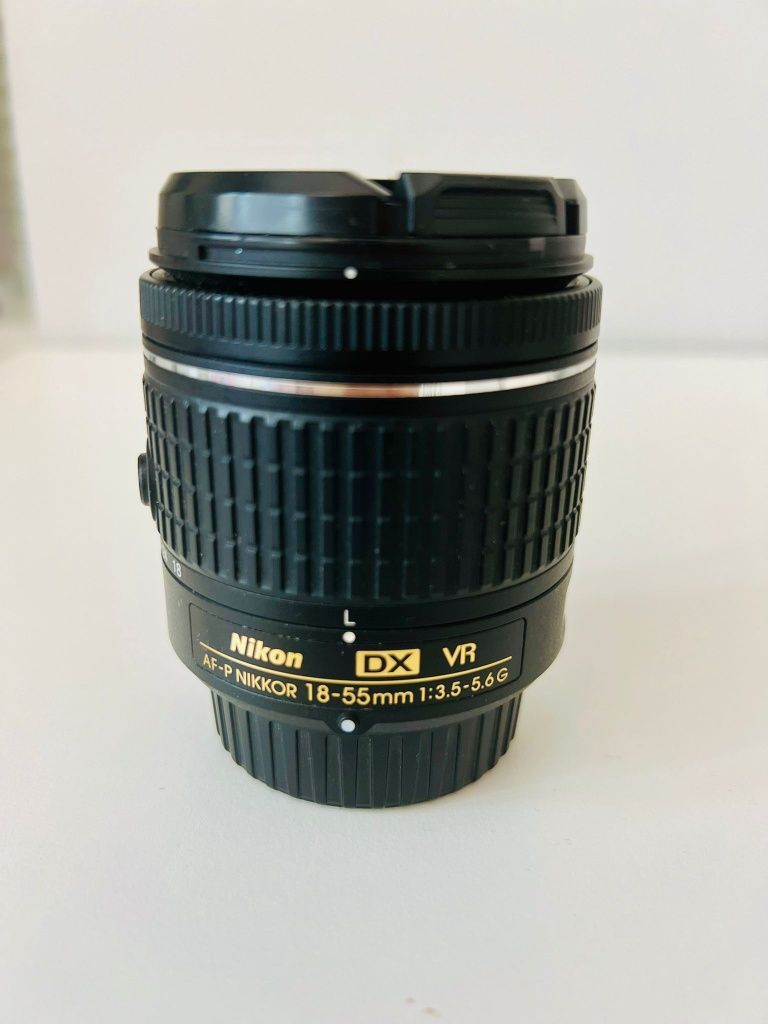 Nikon AF-P DX 18-55mm VR – Отлично състояние, без драскотини

Описа