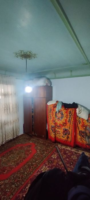 Srochna sotiladi Yashnobod tumani katta olmos