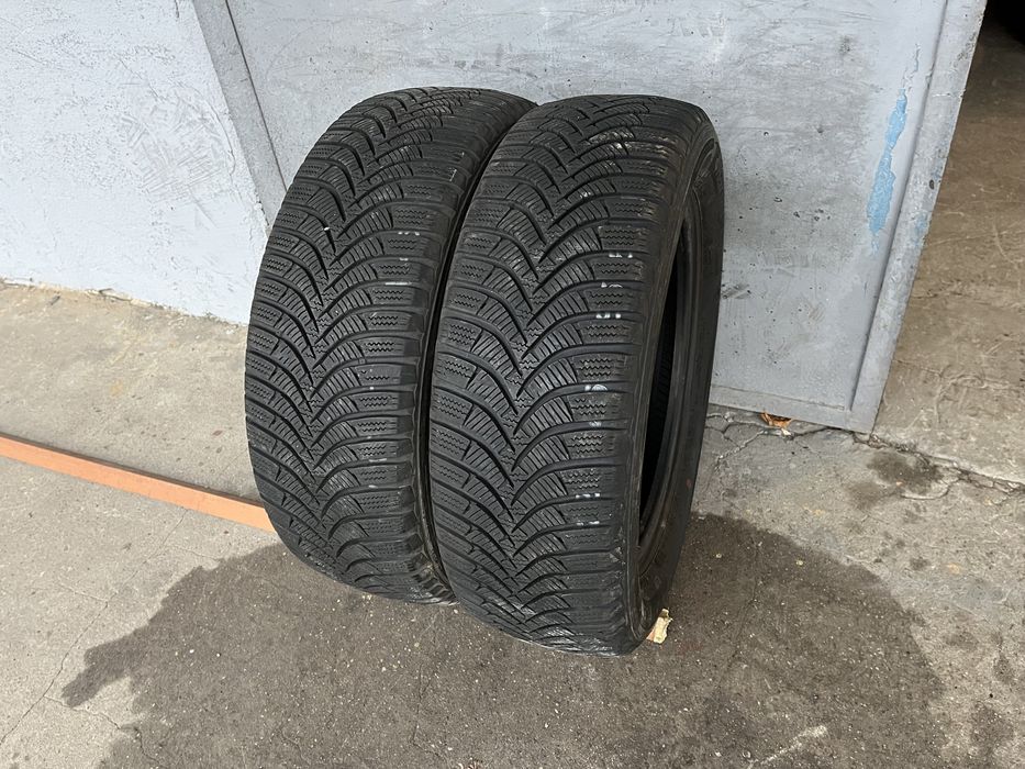 2 бр. зимни гуми 185/60/15 Hankook 6+ mm DOT 2715
