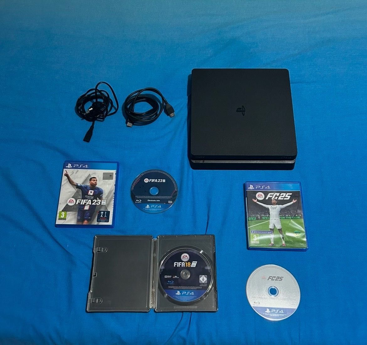PlayStation 4 slim