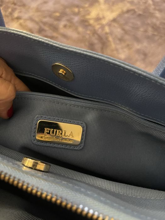 Чанта Furla ествствена кожа