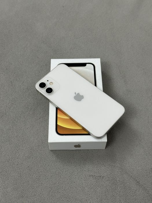 Iphone 12 mini.