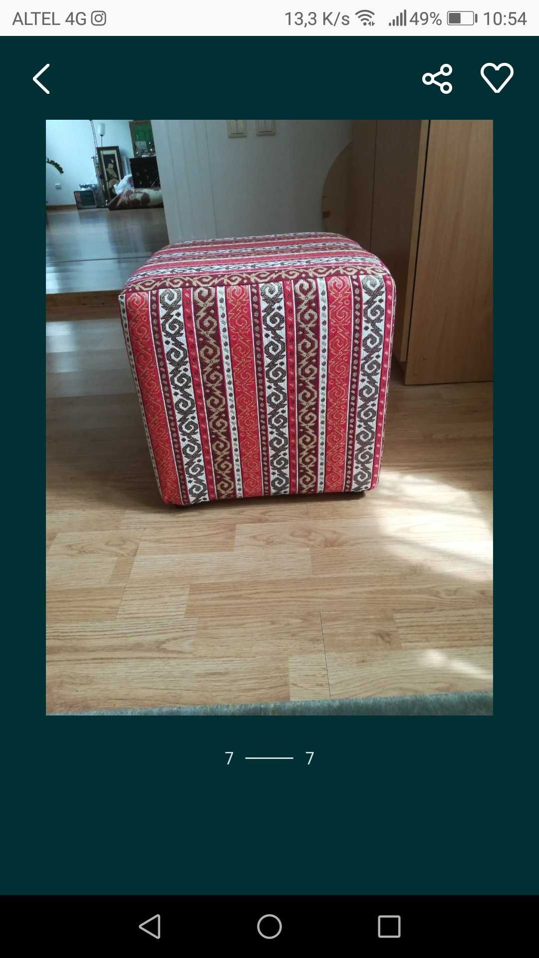Из дерева этажерка,пуфик