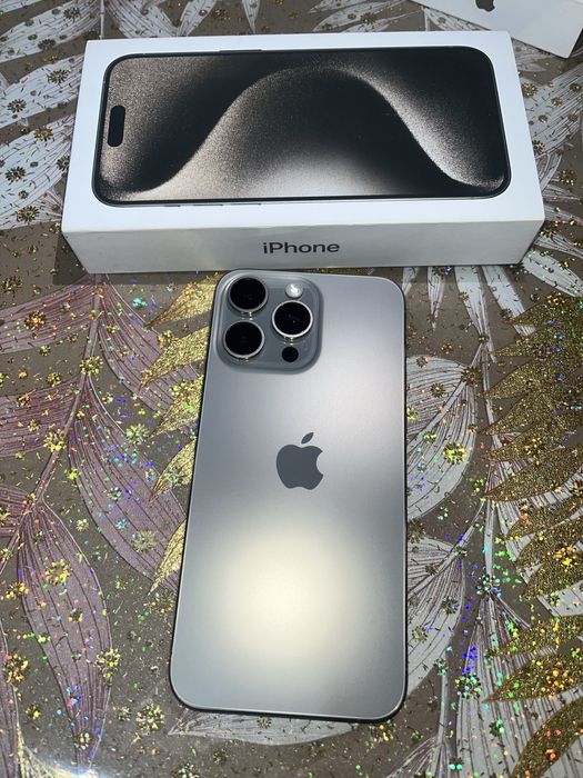 Айфон 15 про 256 гб титаниум натурал