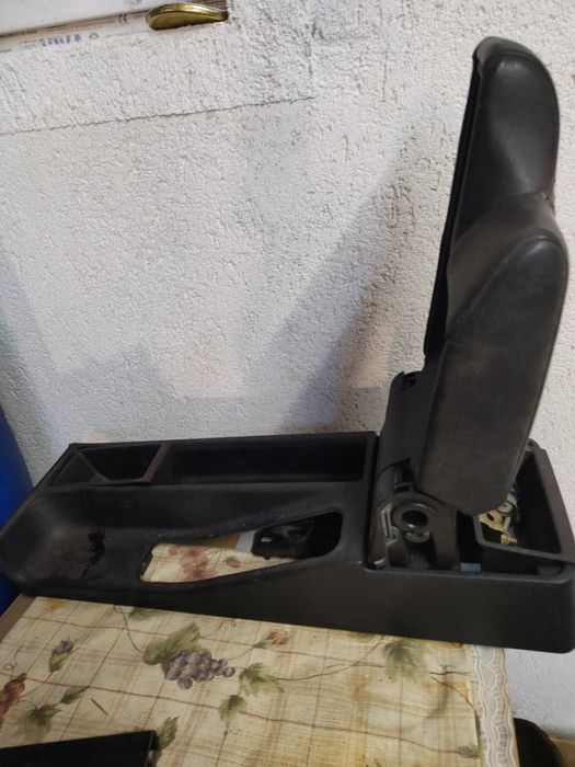 Подлакътник за BMW E36