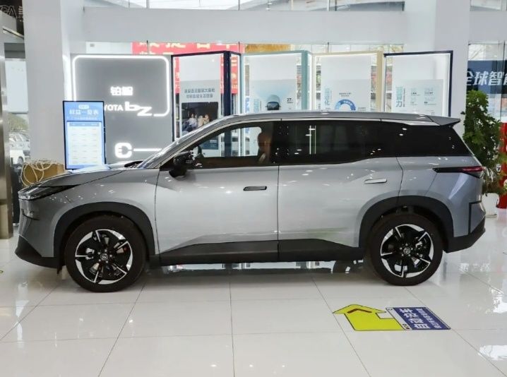 BZ3X — новый электрокар Toyota для дорог Узбекистана Под заказ