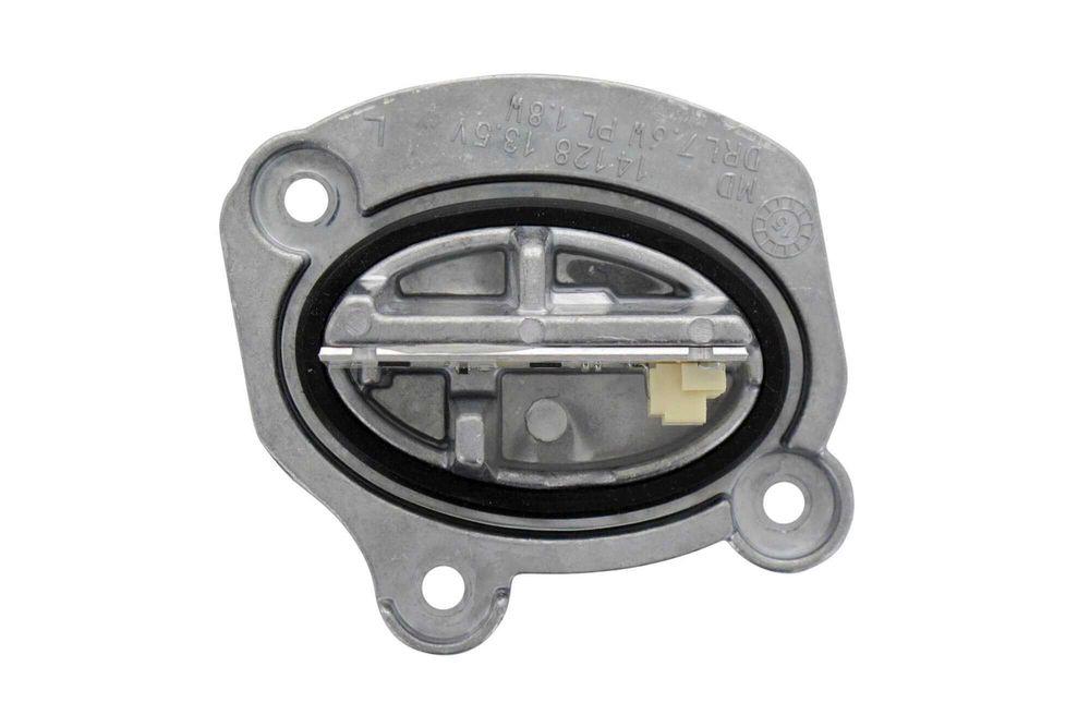 Модул дневни светлини , ангелски очил DRL BMW F22 F23 2011-