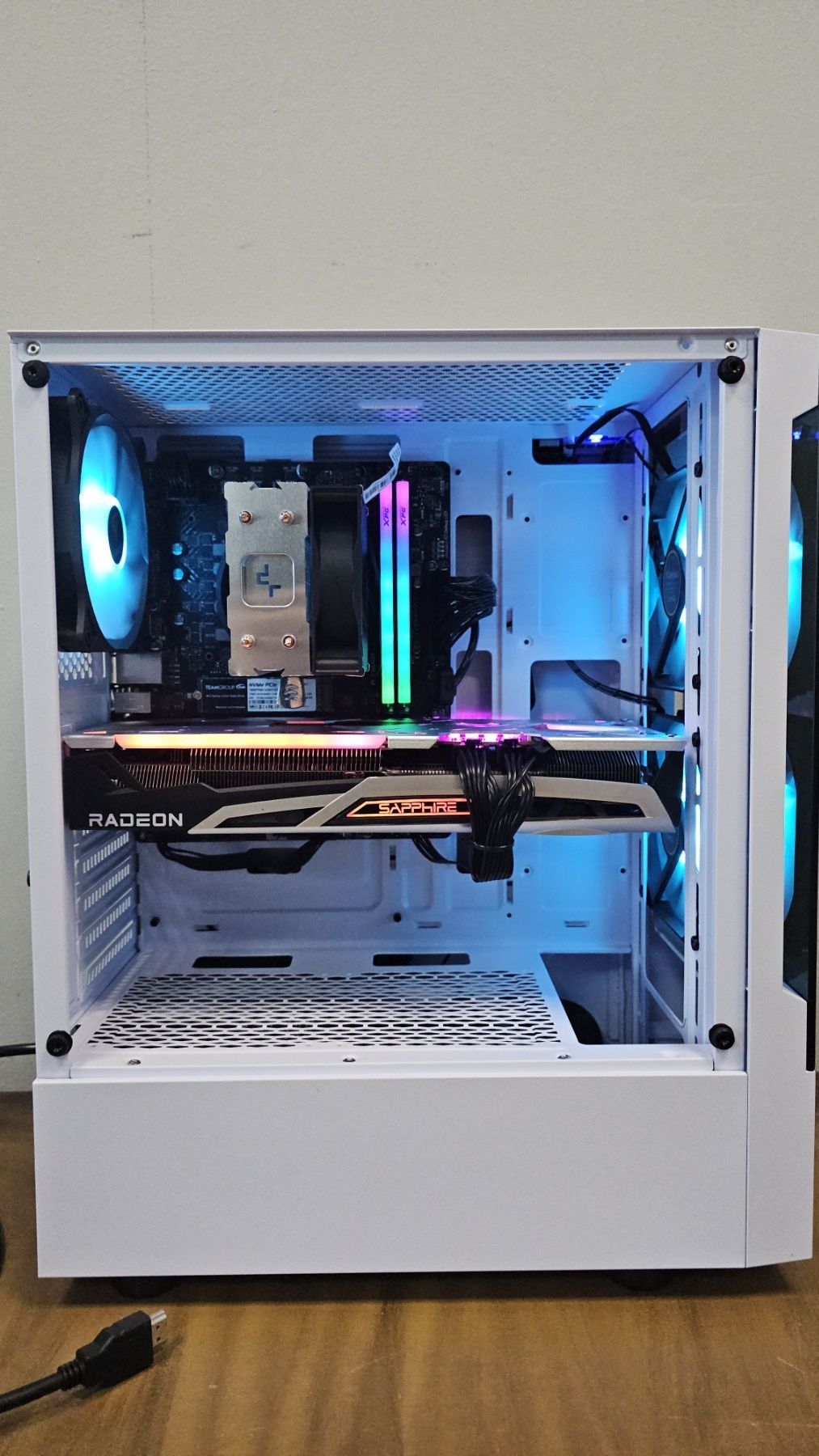 Gaming PC i5-12400F 6700XT 12GB