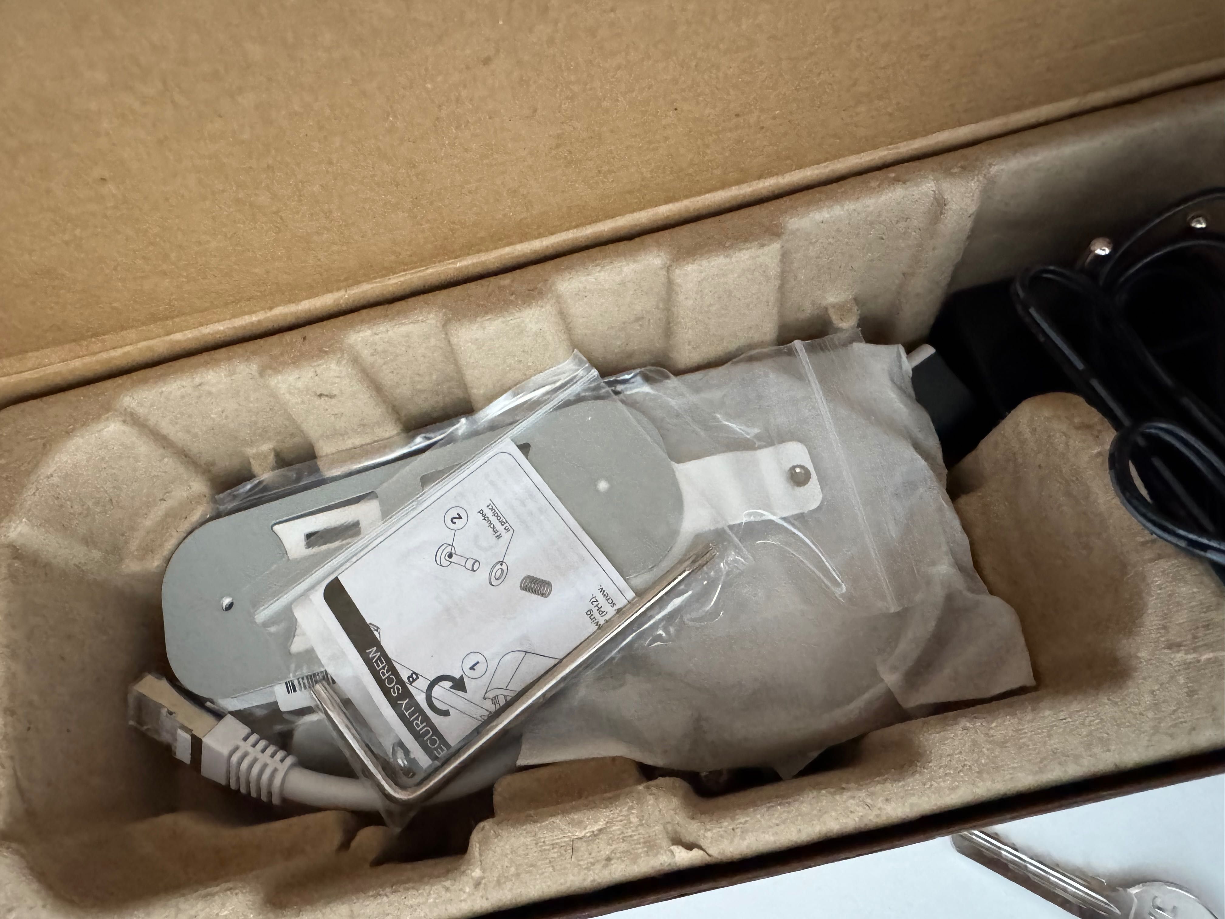Точка доступа MikroTik wAP ac LTE6 kit