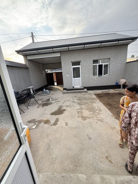 Oq qovda uy sotildi bola hovuz