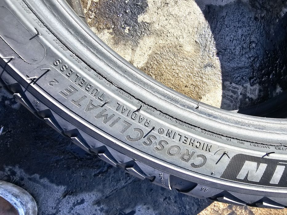 255 35 19 Michelin crossclimate 2022