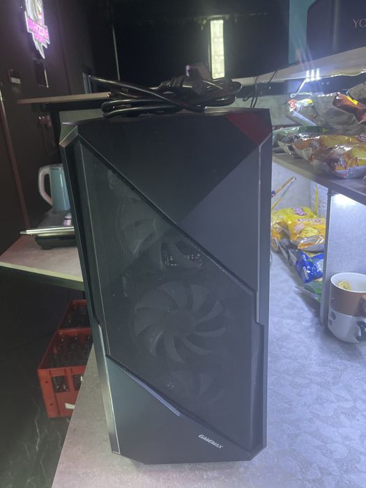 Продаю кейс срочно не дорого