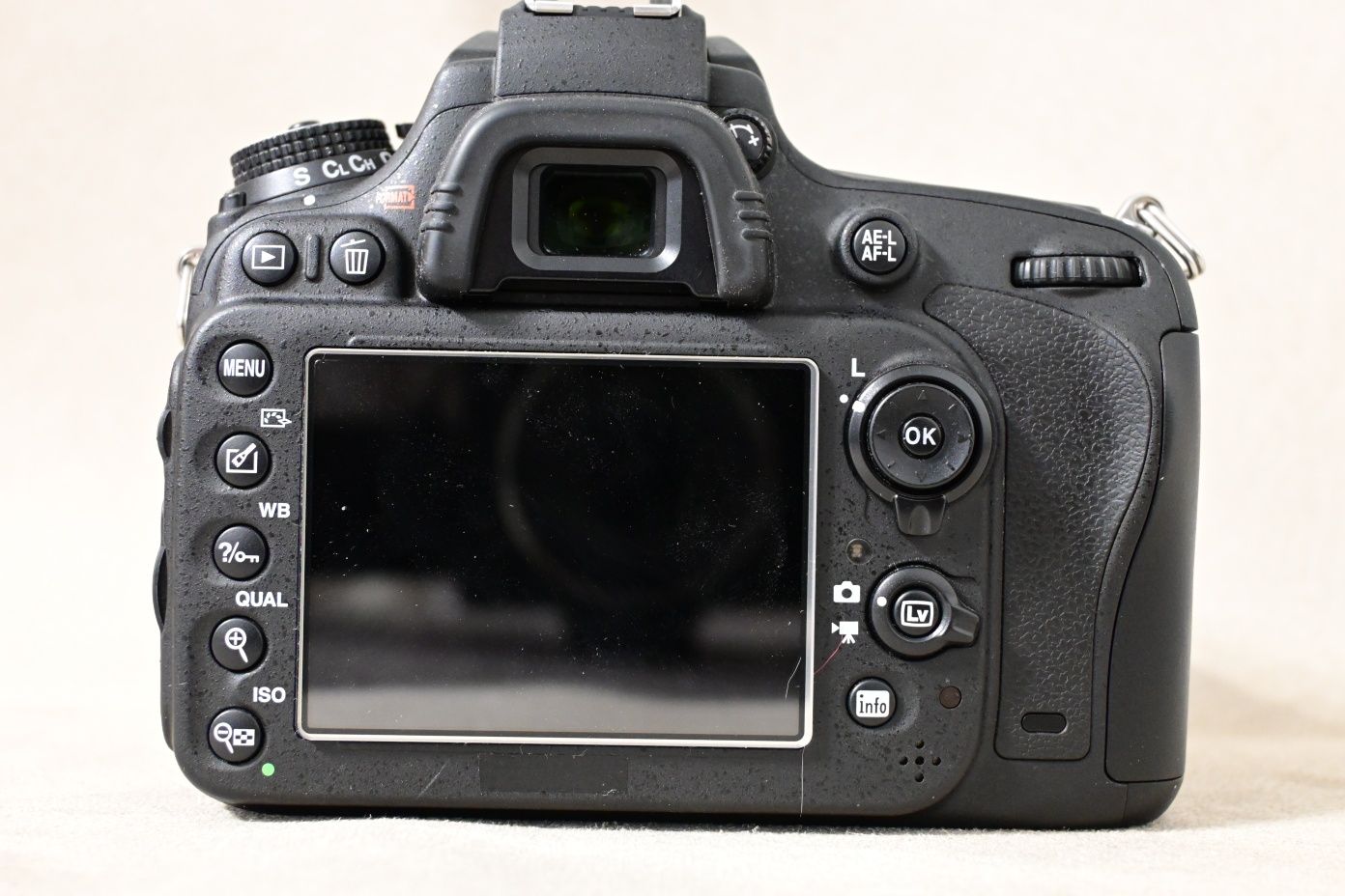 Продам NIKON D600.
