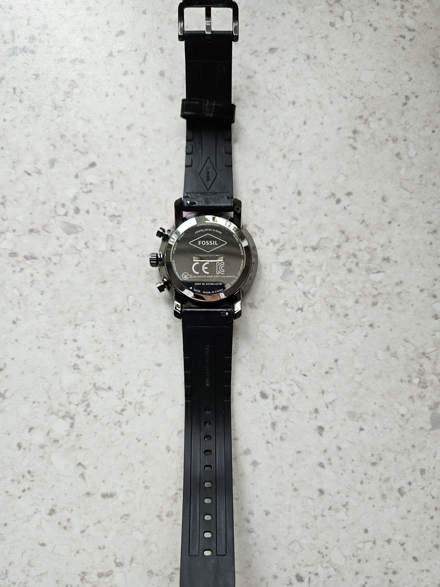 Ceas fossil hibrid 44 mm