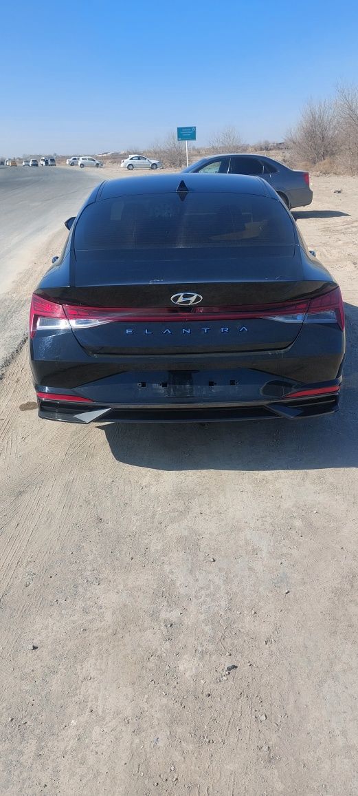 Hunday ELANTRA  2022