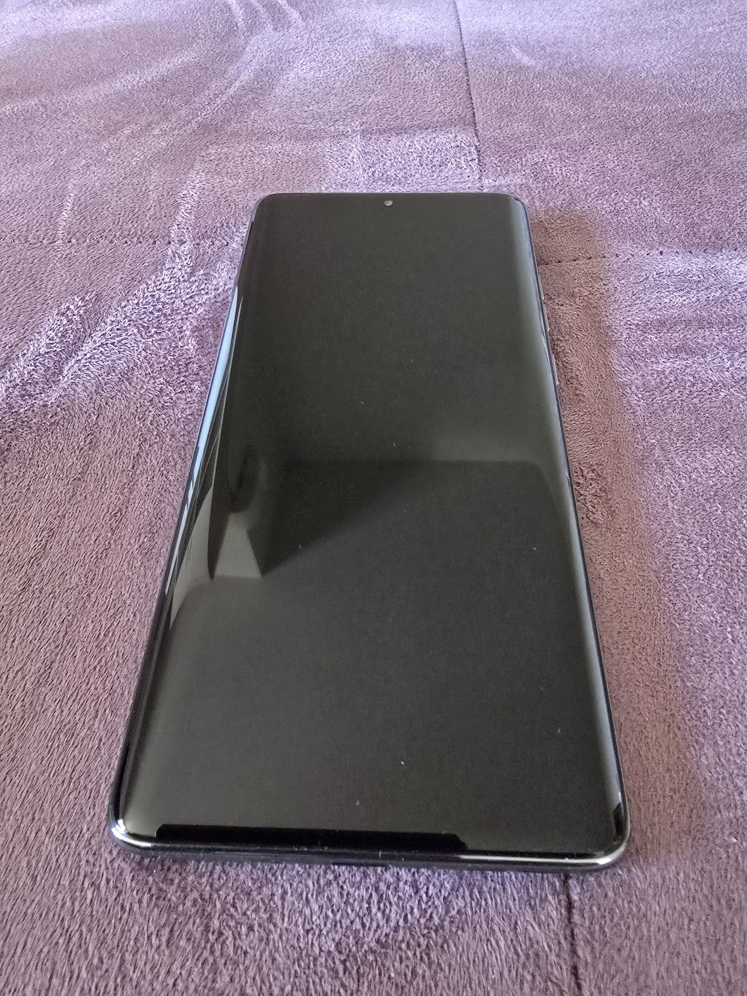 КАТО НОВ!! Motorola Edge 60 PRO Shadow Green 12 GB RAM с 36м. гаранция