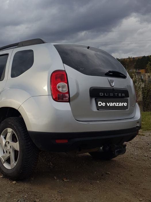 Vand  Dacia Duster 4x4, diesel 1.5 dci
Fără aer