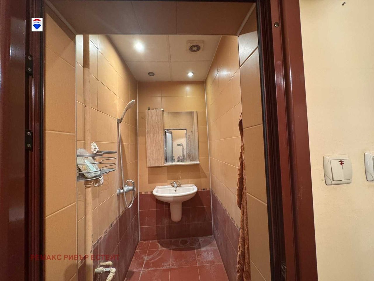 Продава се Тристаен апартамент в Русе, Възраждане - 85 кв.м за 1336 €/кв.м - Снимка #12