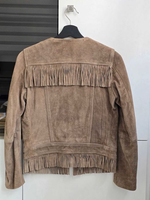Jacheta din piele întoarsă (suede) cu franjuri de la Mango