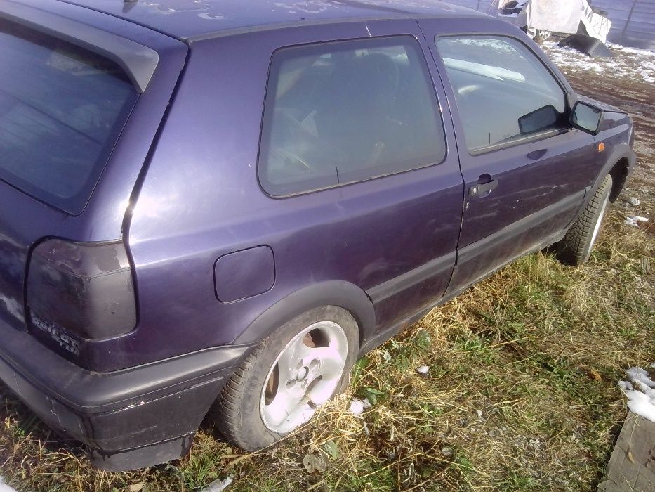 Фолксфаген голф 1.9TDI-110к.с-1996г,на части