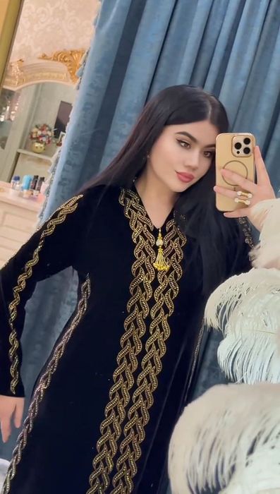 Latofatli ayollarimiza uchun trendagi fasonimiza