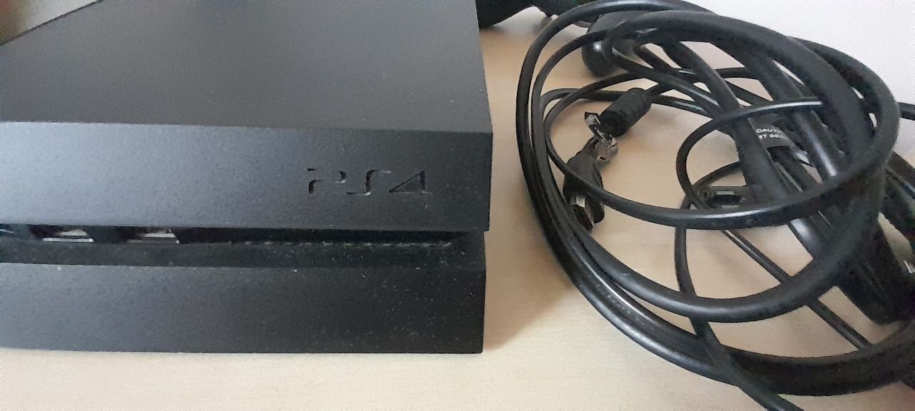 PlayStation PS4 500GB