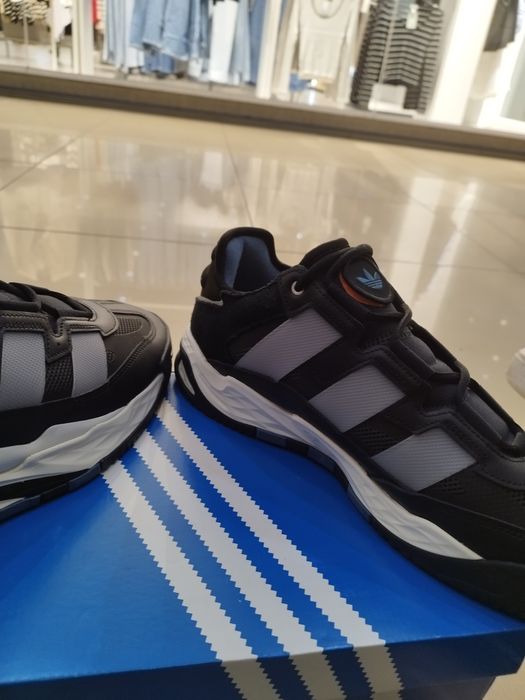 Обувки Adidas nateball чисто нови