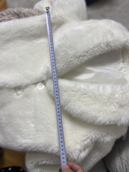 Scurtă din blană artificială