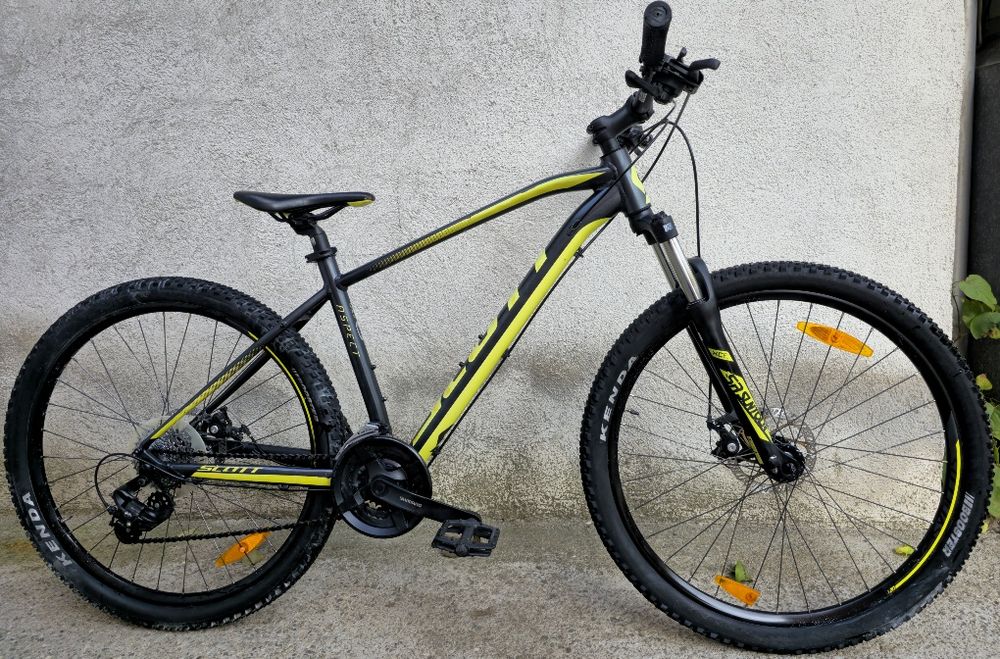 Scott Aspect 27.5 M размер Дискови спирачки 21 скорости Shimano Алумин